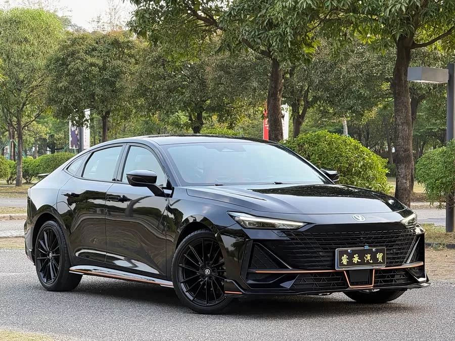 Changan UNI-V