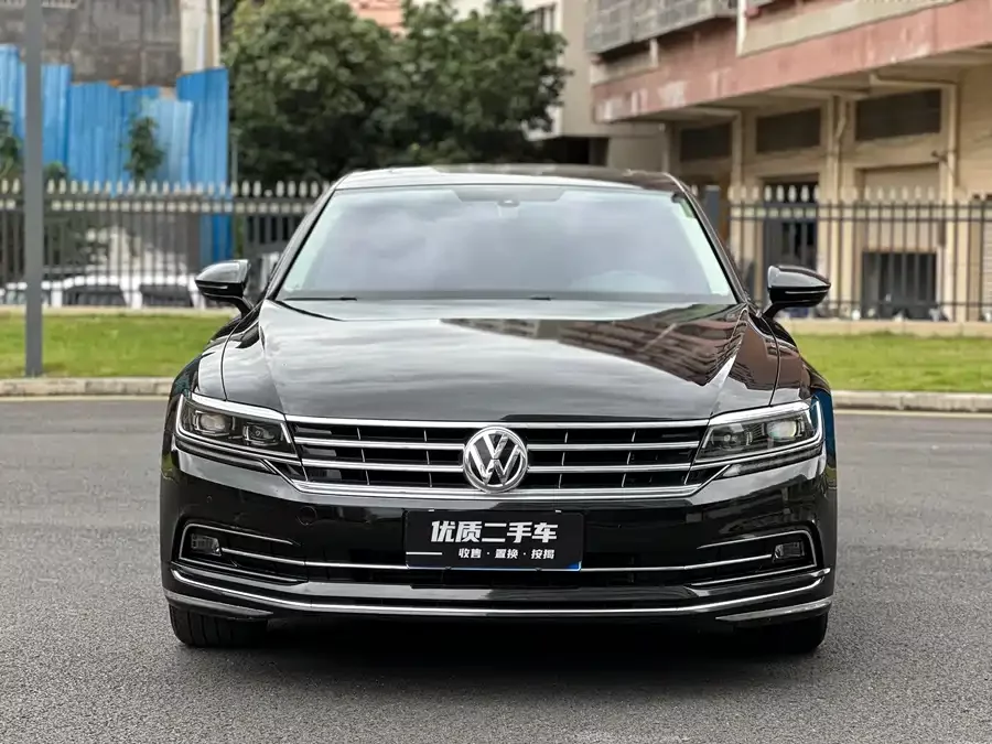 Volkswagen Phaeton / Phideon
