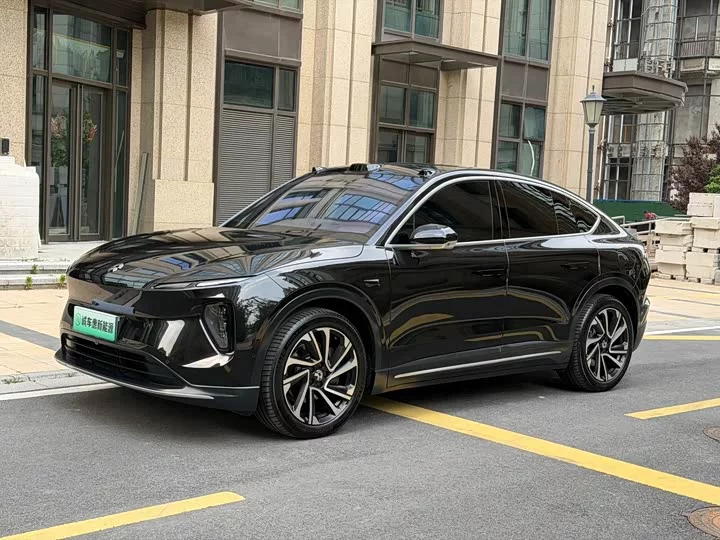 NIO EC6