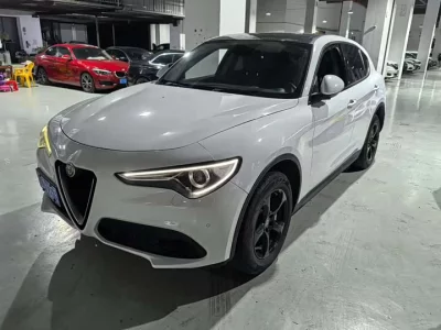 alfa romeo Stelvio