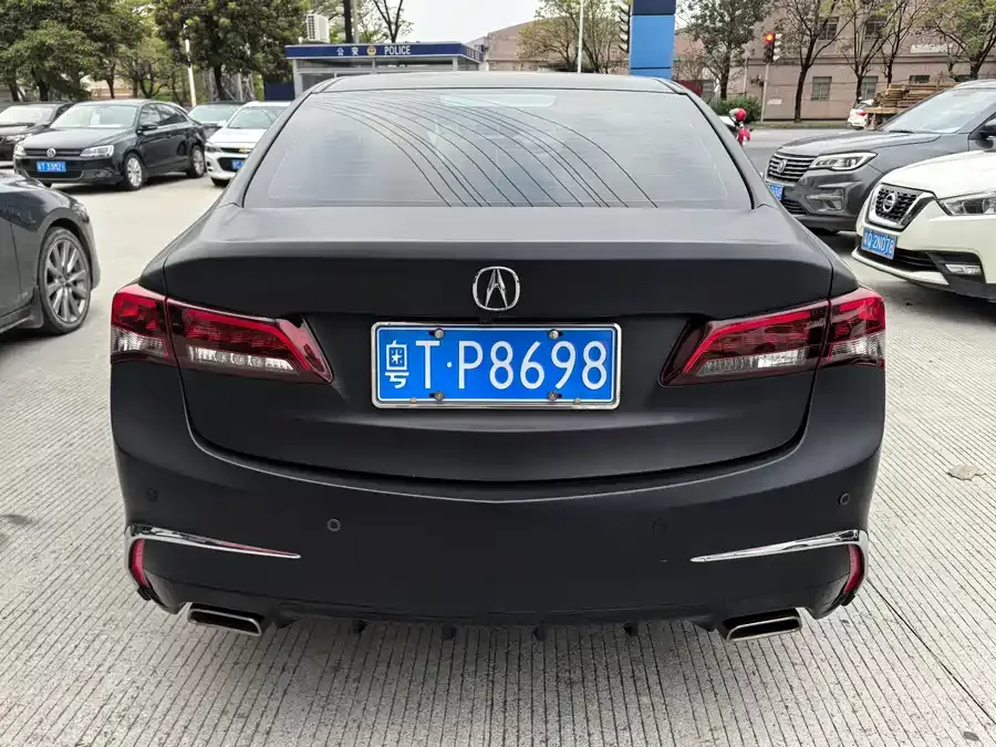 Acura TLX-L