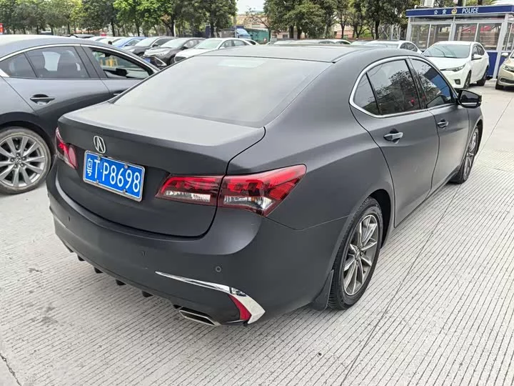 Acura TLX-L