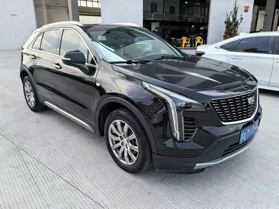 Cadillac XT4