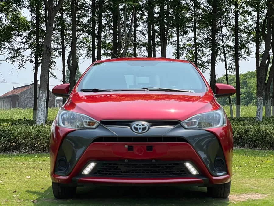 Toyota YARiS L