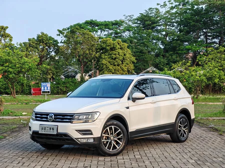 Volkswagen Tiguan L