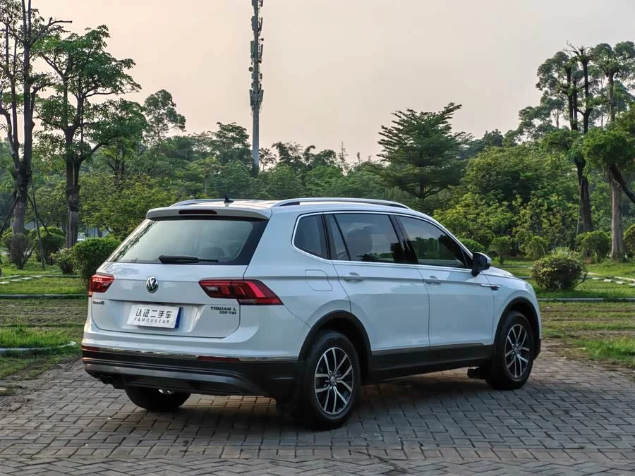 Volkswagen Tiguan L