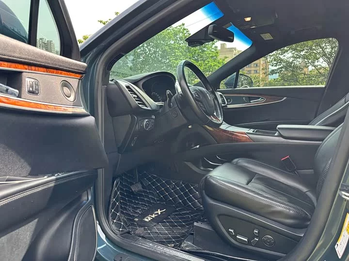 Lincoln MKX