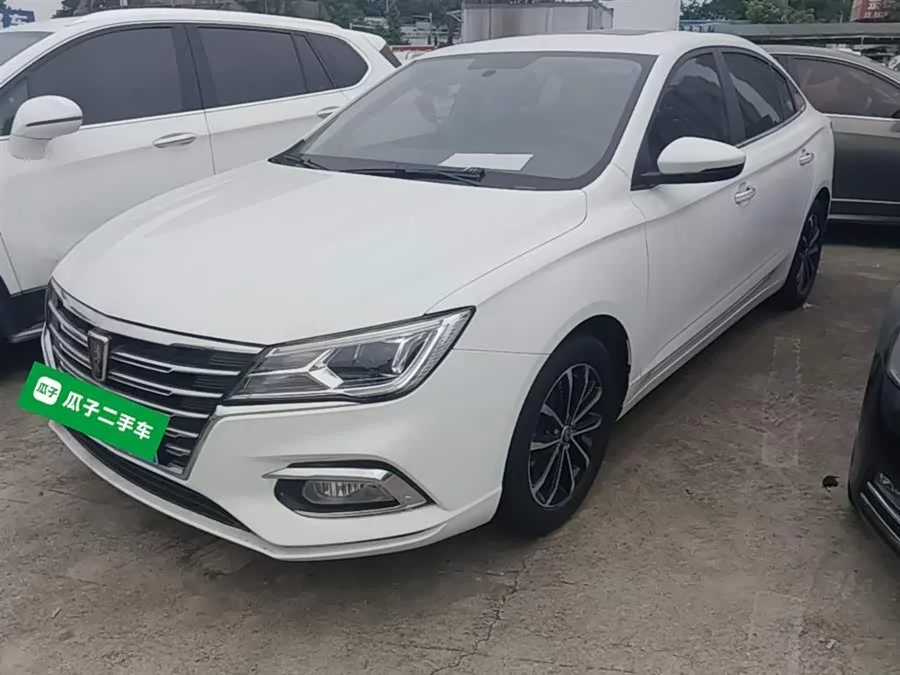 Roewe i5