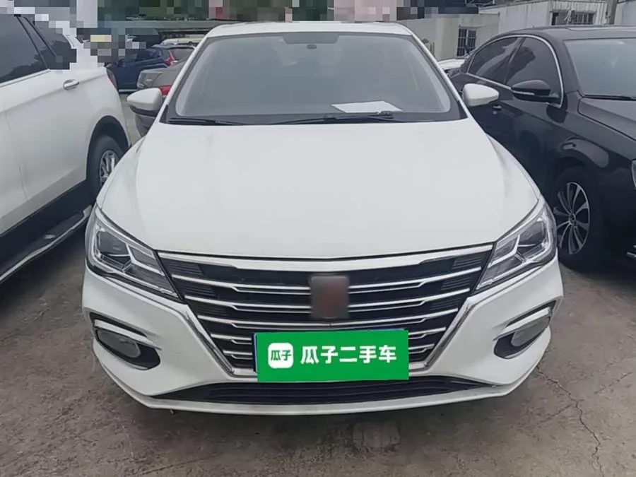 Roewe i5