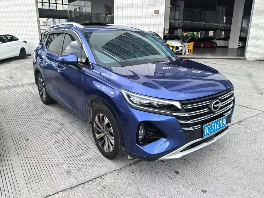 GAC Trumpchi GS4