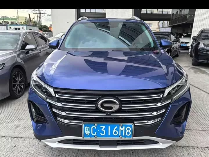 GAC Trumpchi GS4