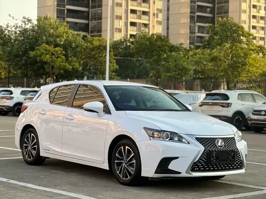 Lexus CT