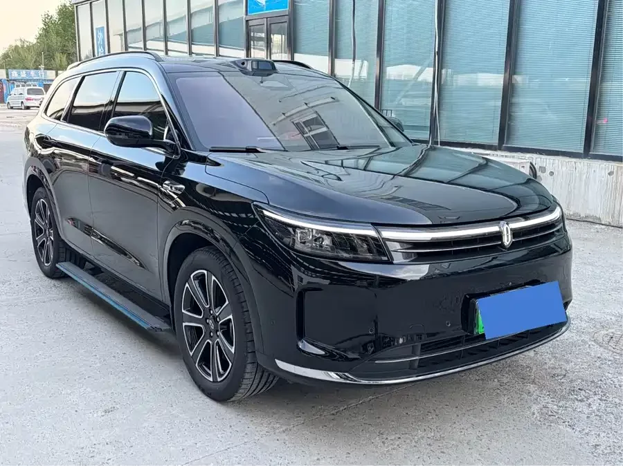 AITO Wenjie M7