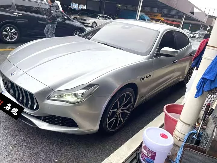 Maserati President