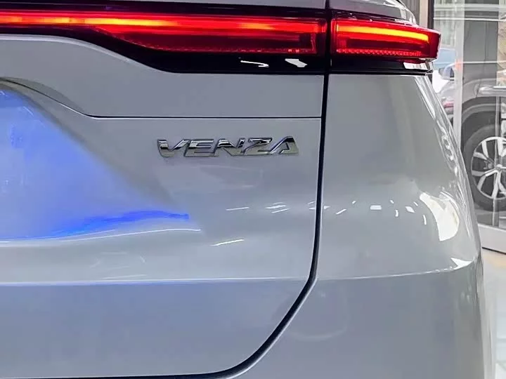 Toyota Wei Sa