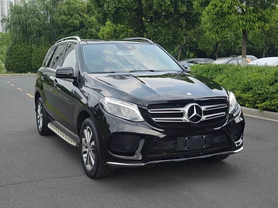 Mercedes Benz GLE (Imported)