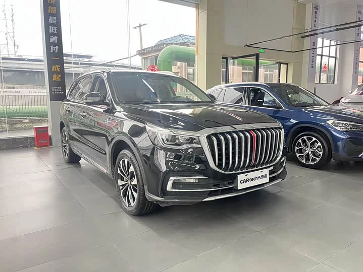 Hongqi HS7
