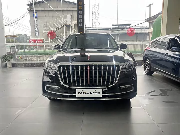 Hongqi HS7