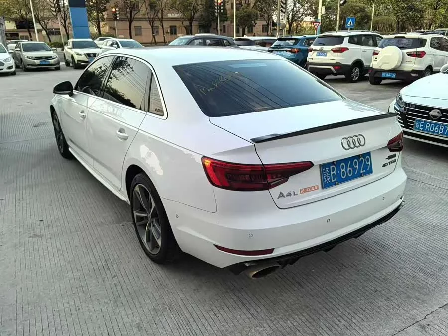 Audi A4L