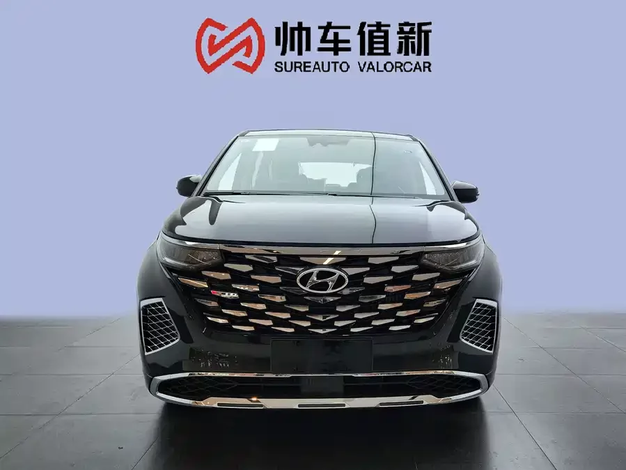 Hyundai Custo