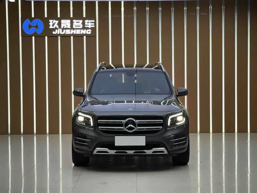 Mercedes Benz GLB