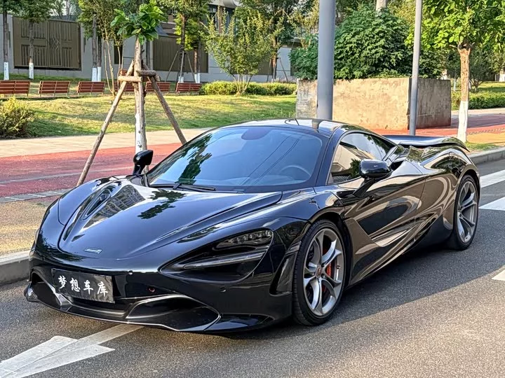 McLaren 720S