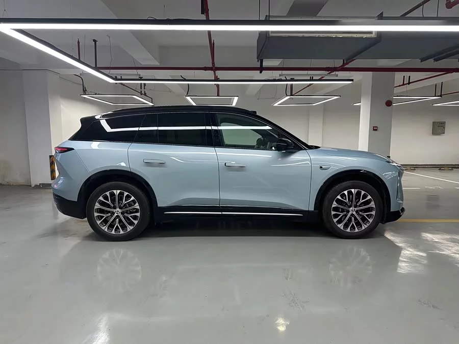 NIO ES6