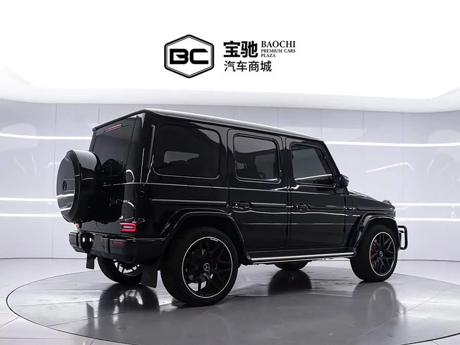Mercedes Benz G-rated