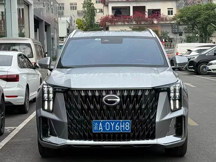 GAC Trumpchi GS8