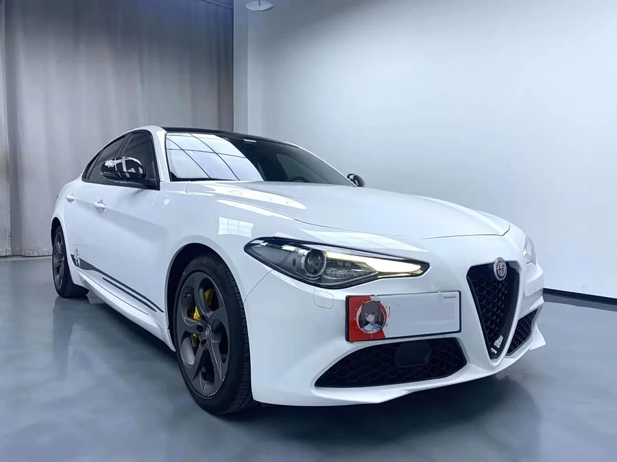 Alfa Romeo Giulia