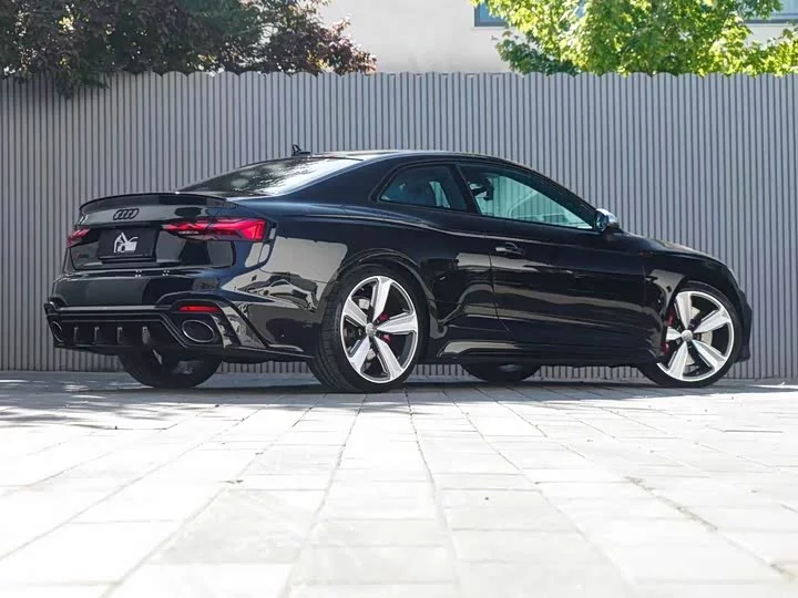 Audi RS 5