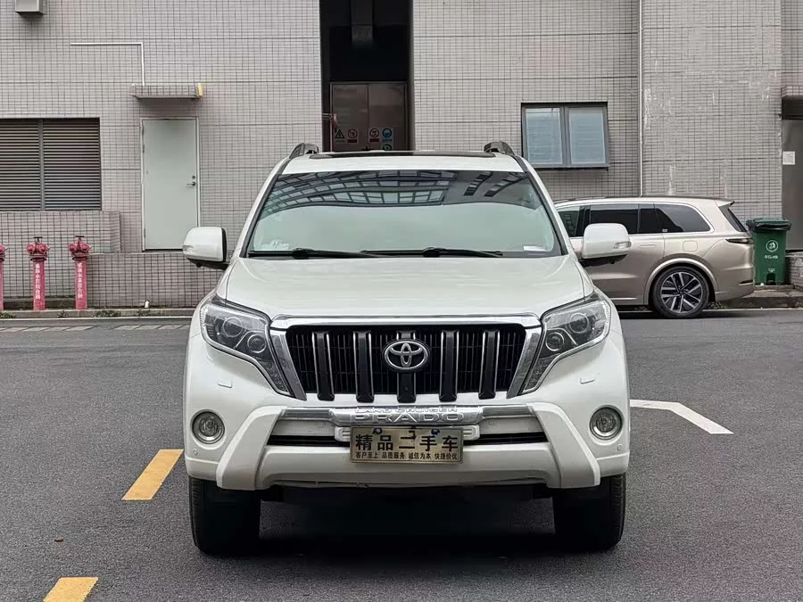 Toyota Prado