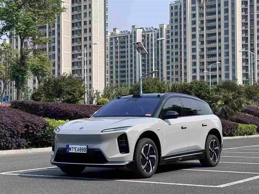 NIO ES6