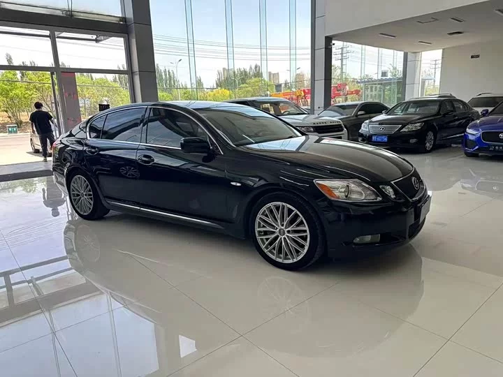 Lexus GS