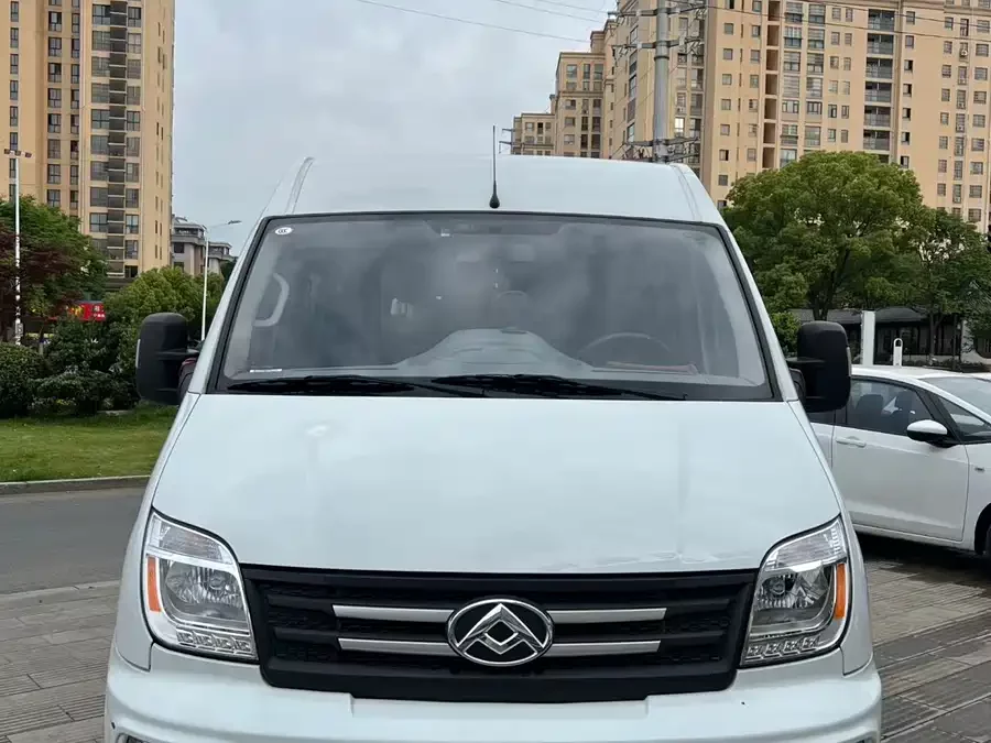 Maxus Xintu V80