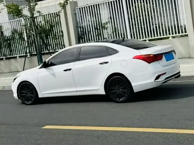 Hyundai Mistra