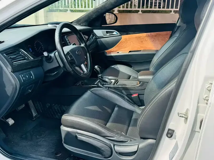 Hyundai Mistra