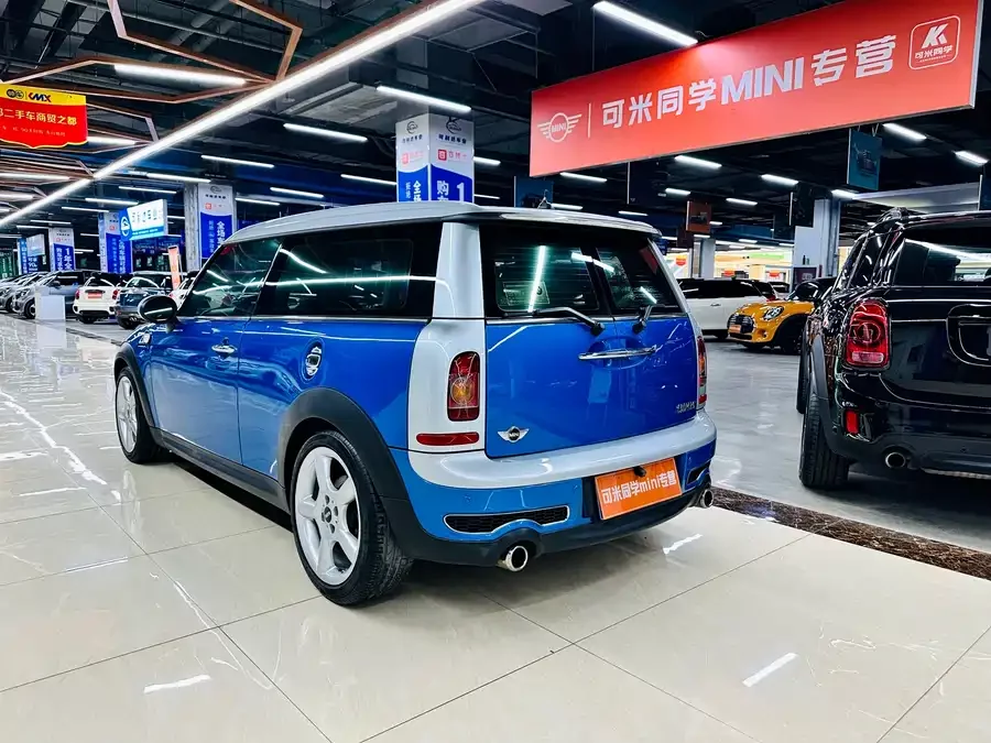MINI CLUBMAN