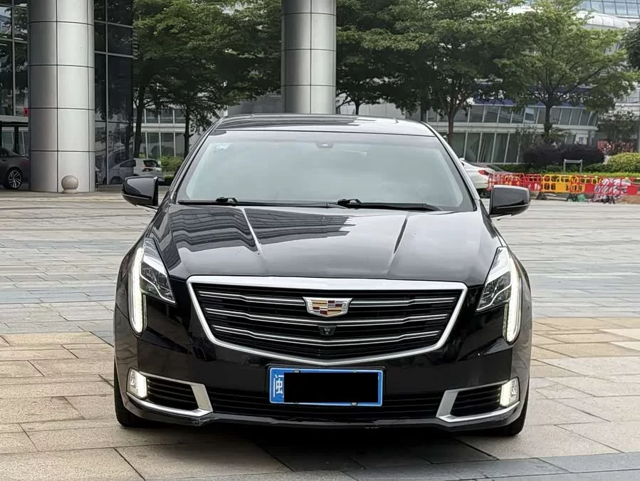 Cadillac XTS