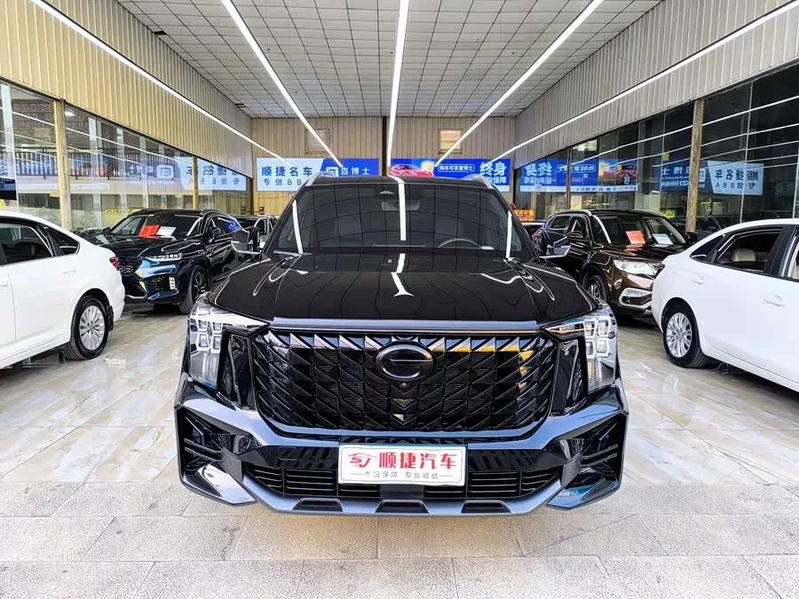 GAC Trumpchi GS8