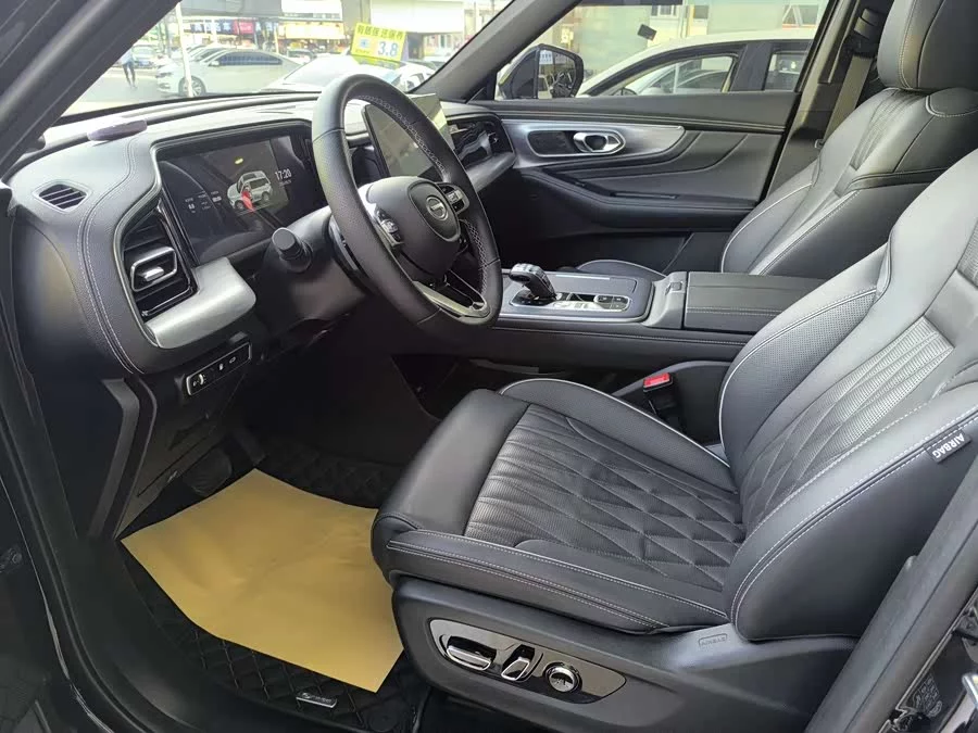 GAC Trumpchi GS8