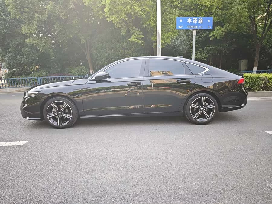 Honda Inspire