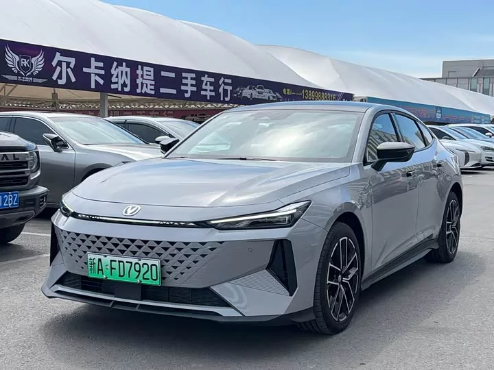 Changan UNI-V