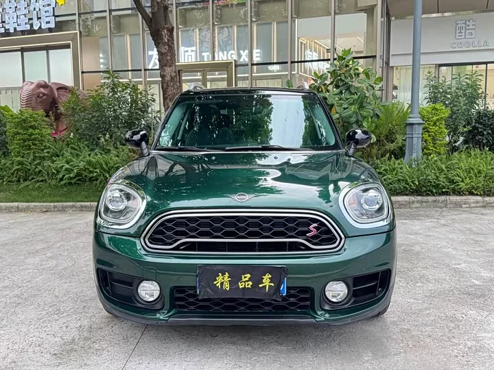 MINI COUNTRYMAN
