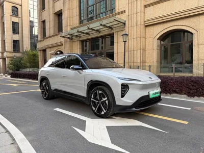 NIO ES7
