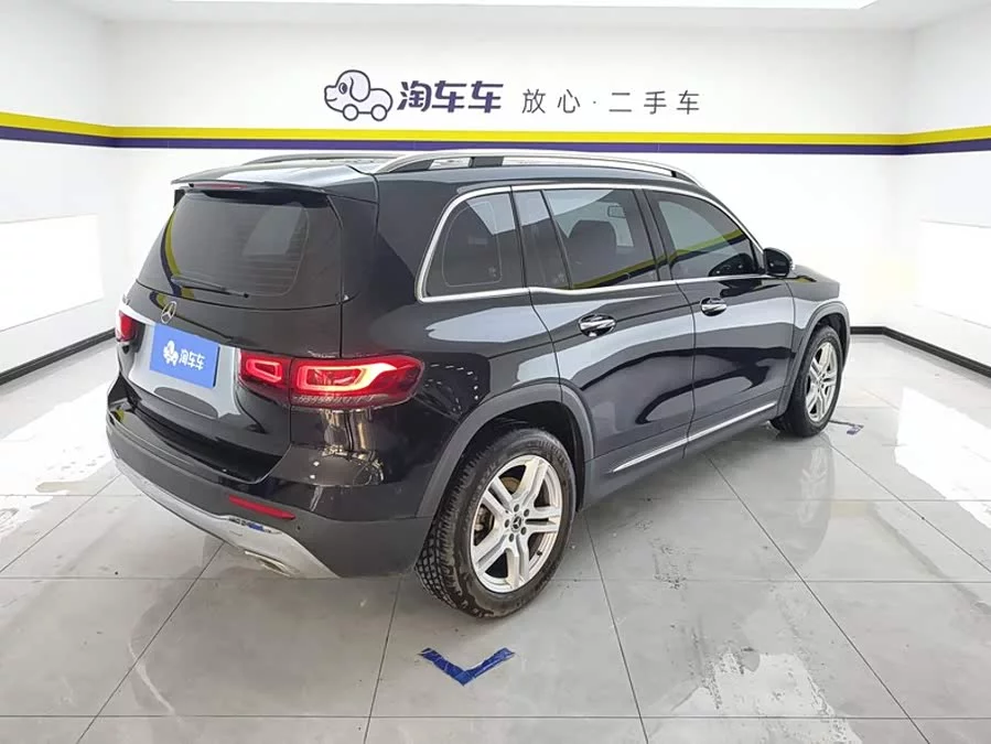 Mercedes Benz GLB