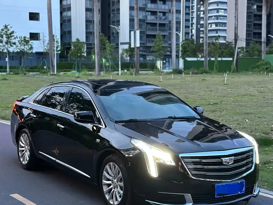 Cadillac XTS