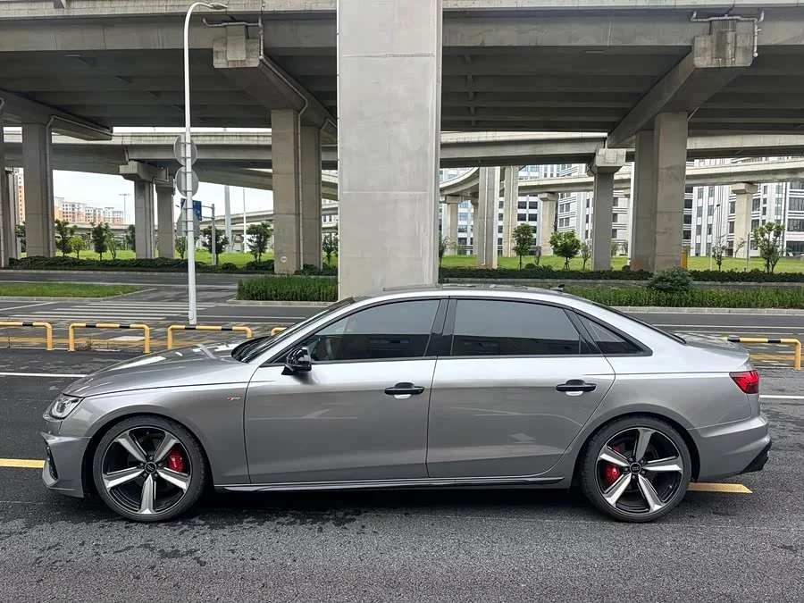 Audi A4L