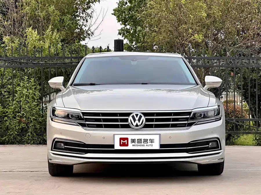 Volkswagen Phaeton / Phideon