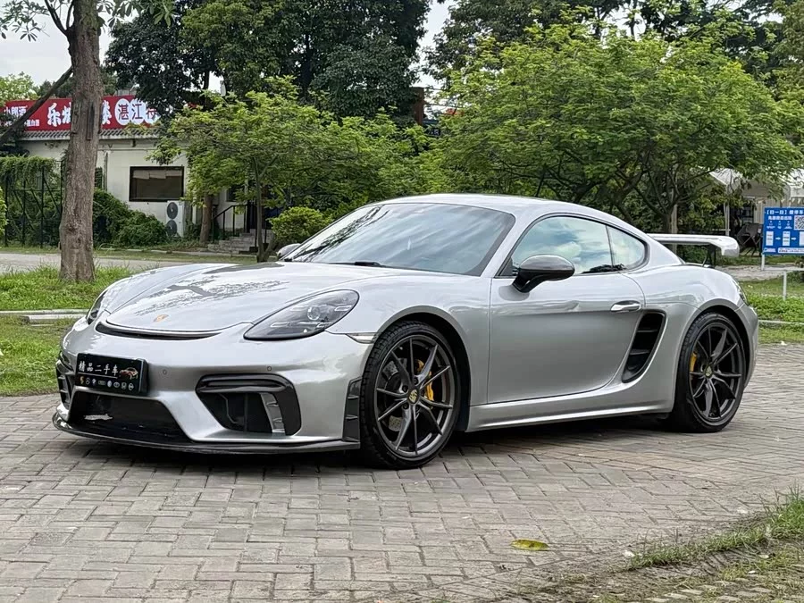 Porsche 718